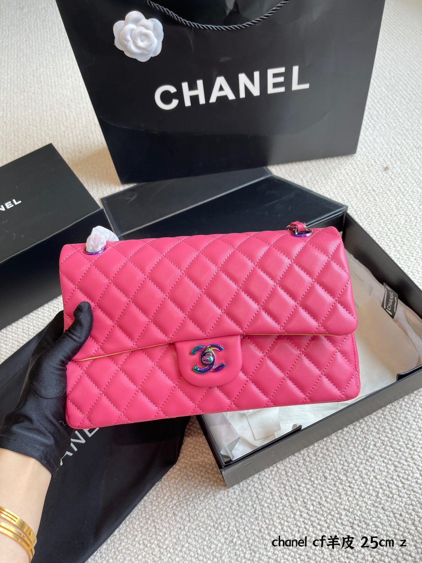 Chanel $102 code：13789 gallery
