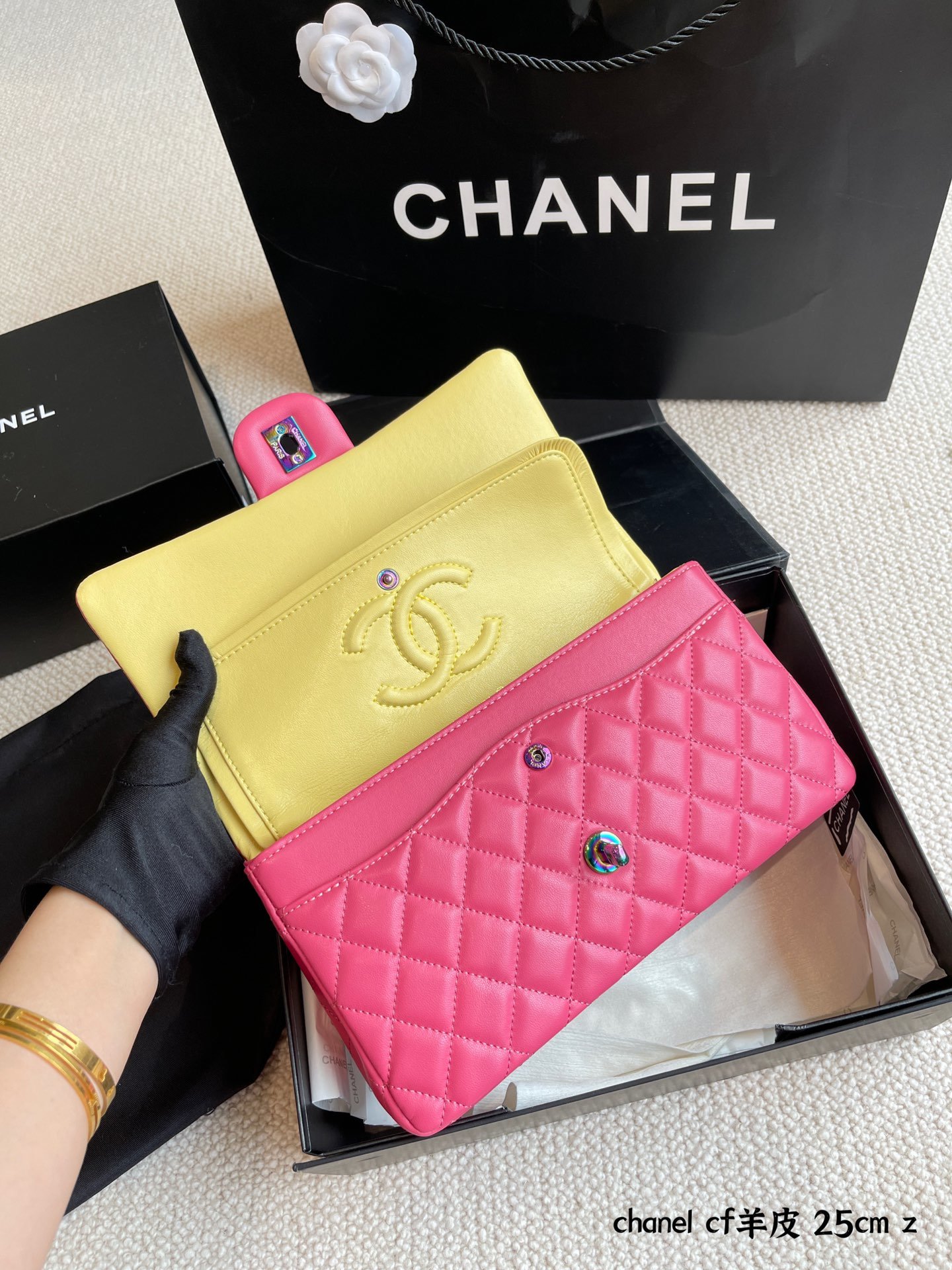 Chanel $102 code：13789 gallery