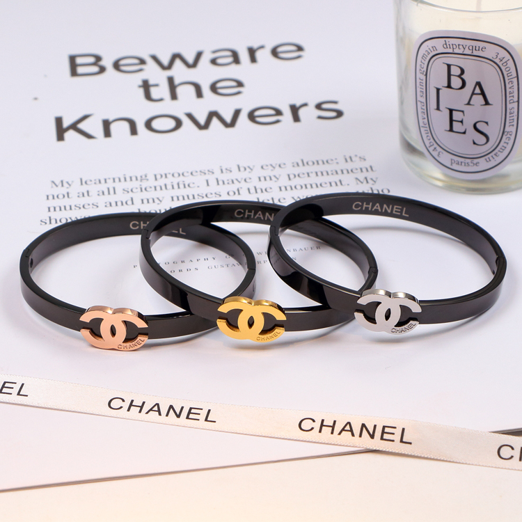 Chanel $14 Code:5415 gallery