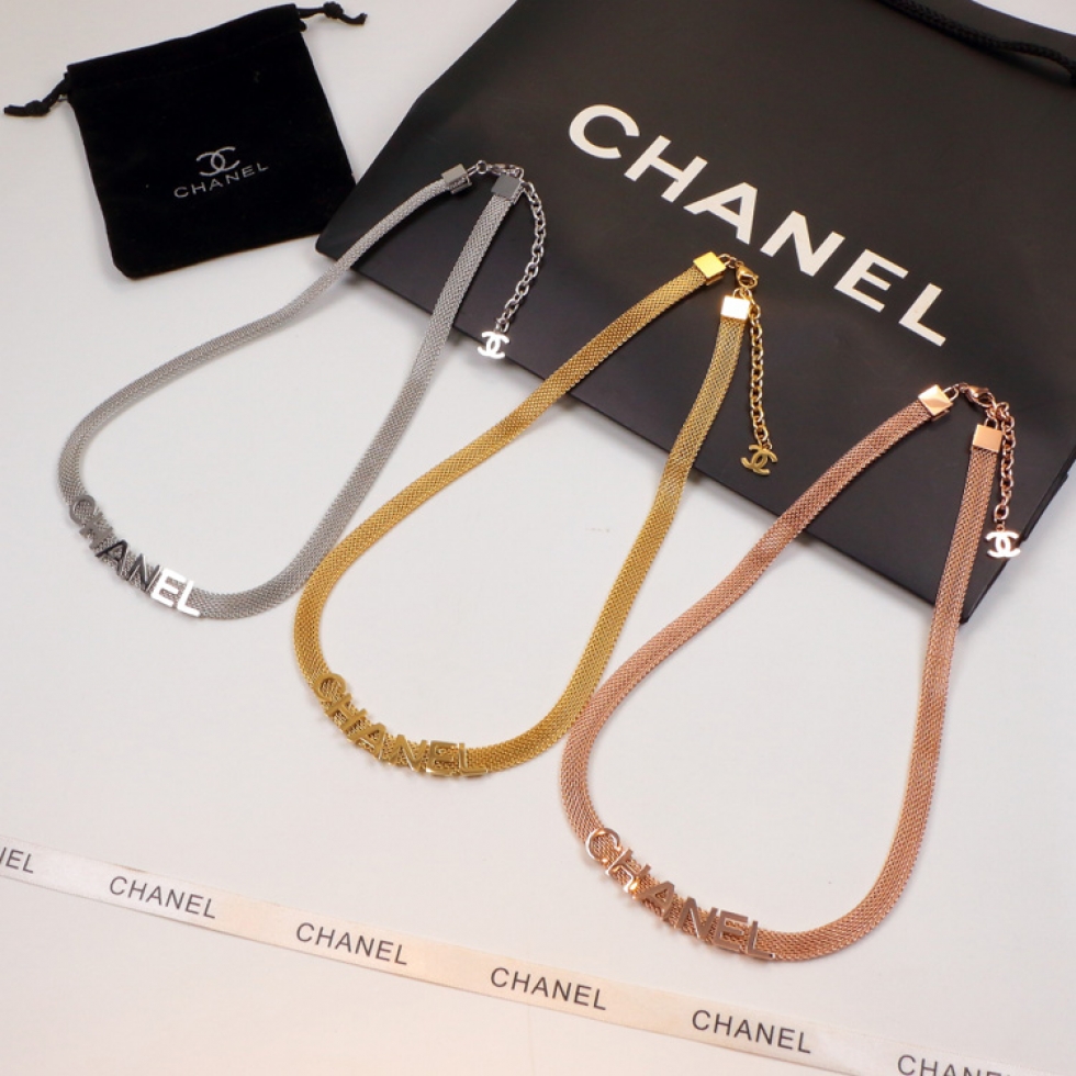 Chanel $18 Code:67447 gallery