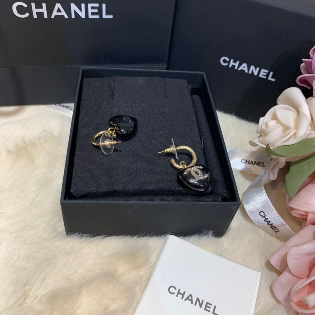 Chanel $44 code：13880 gallery