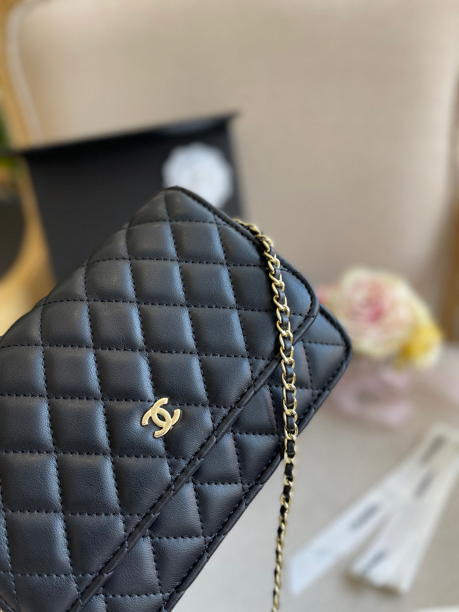 Chanel $52 code：13620 gallery