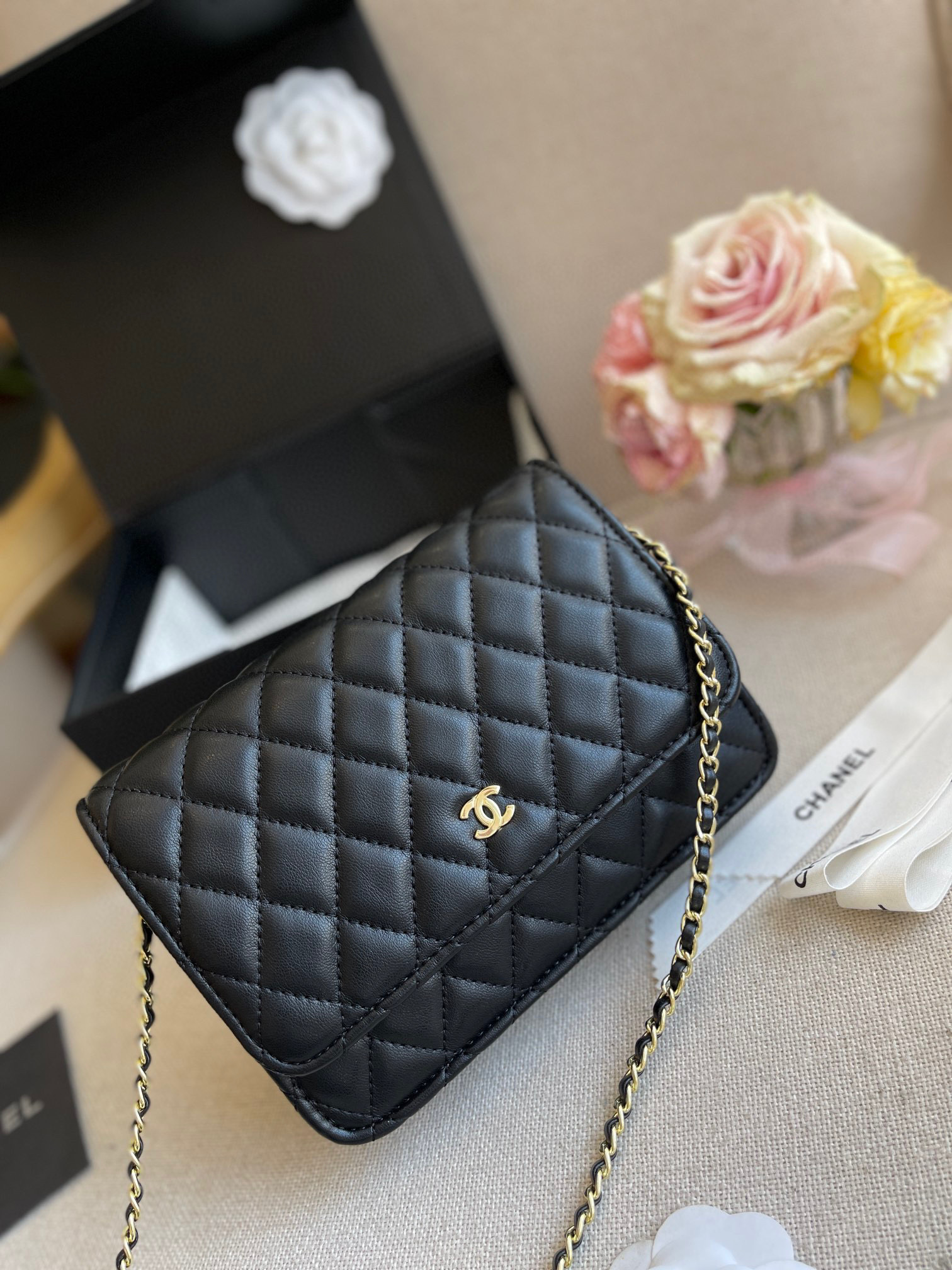 Chanel $52 code：13620 gallery