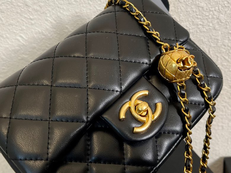 Chanel $64 Code：13057 gallery