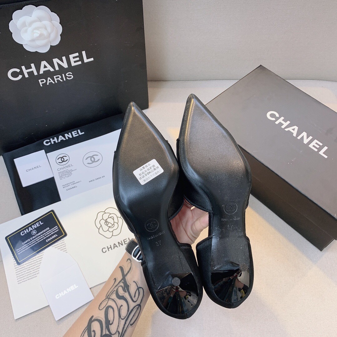 Chanel $64 Code：9941 gallery