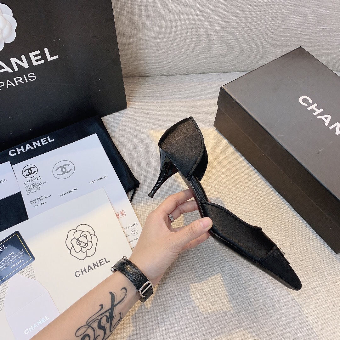 Chanel $64 Code：9941 gallery