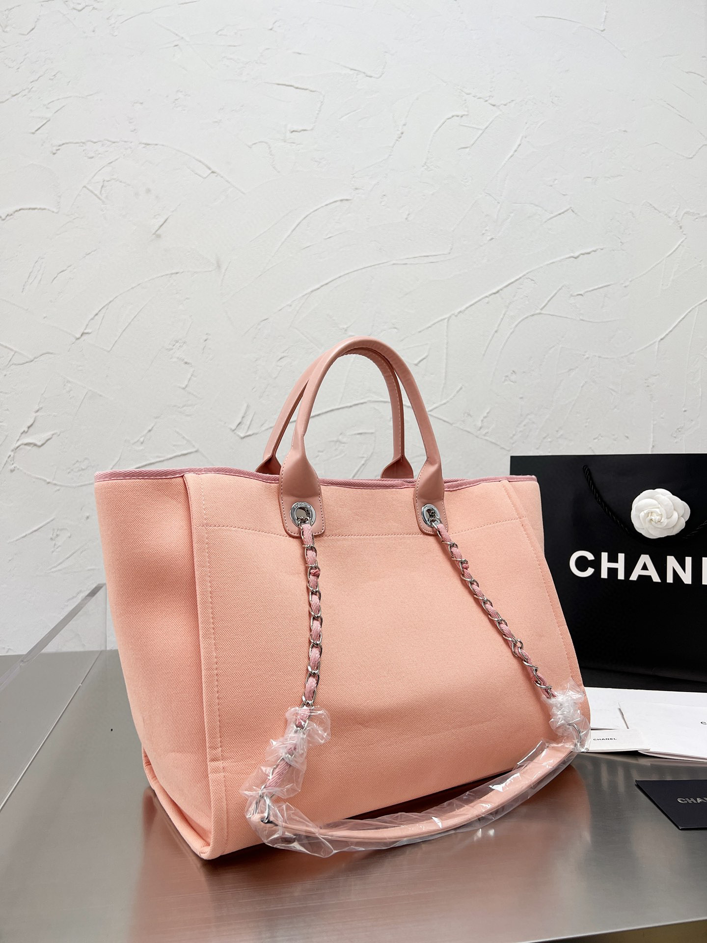 Chanel $76 Code：13121 gallery
