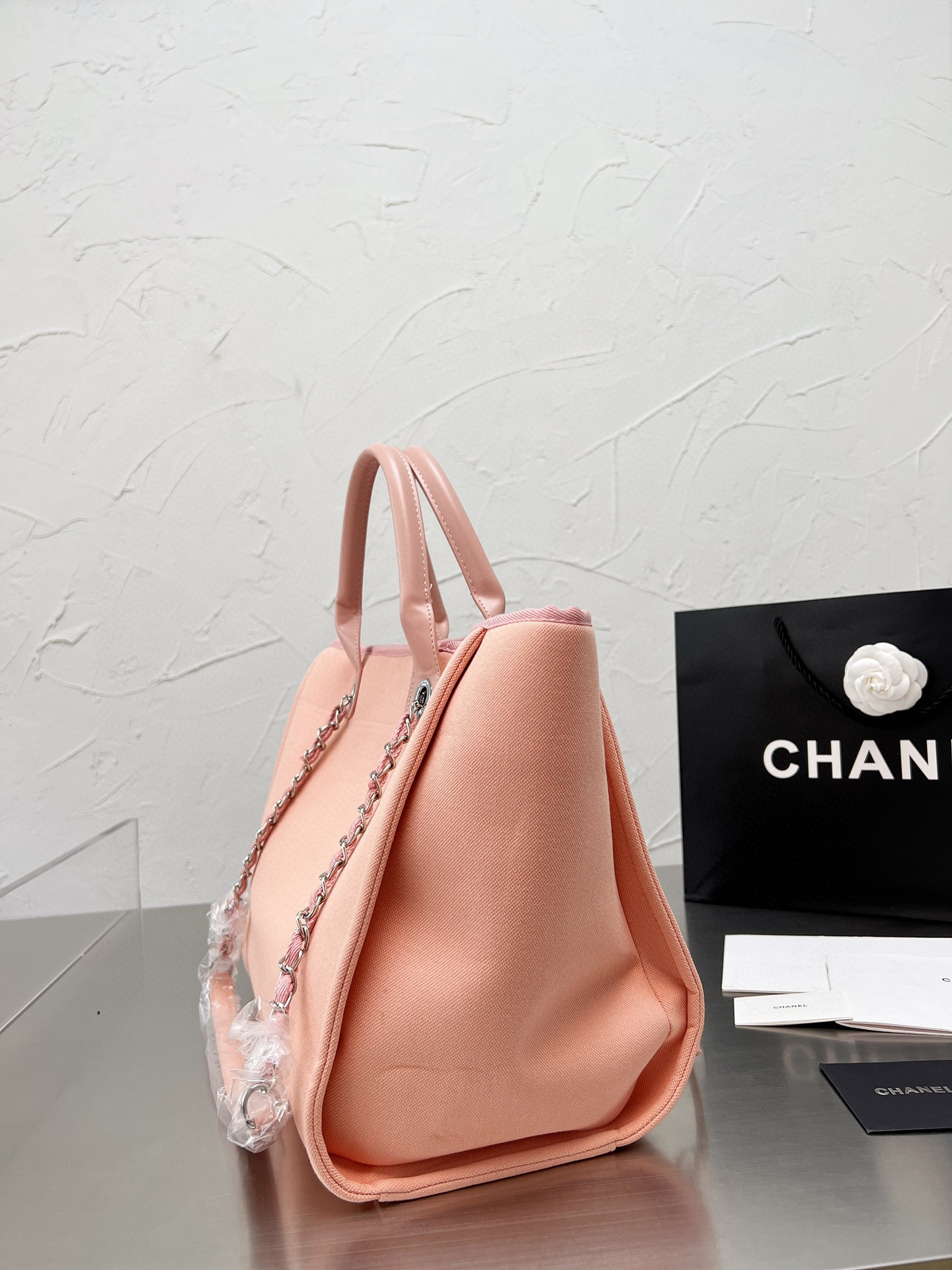Chanel $76 Code：13121 gallery
