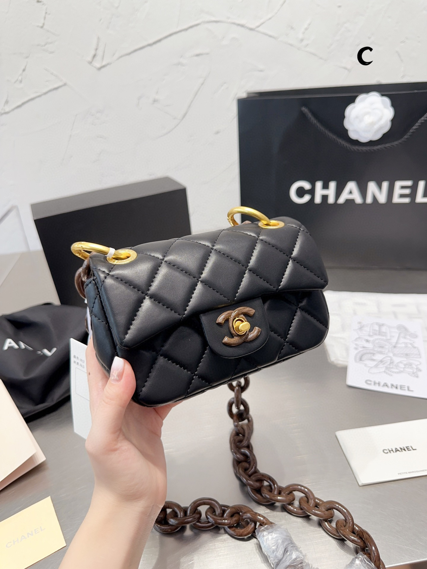 Chanel 68$  code:11281 gallery
