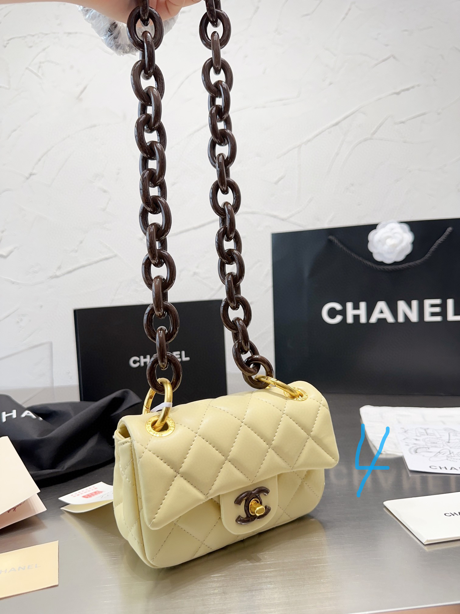 Chanel 68$  code:11281 gallery