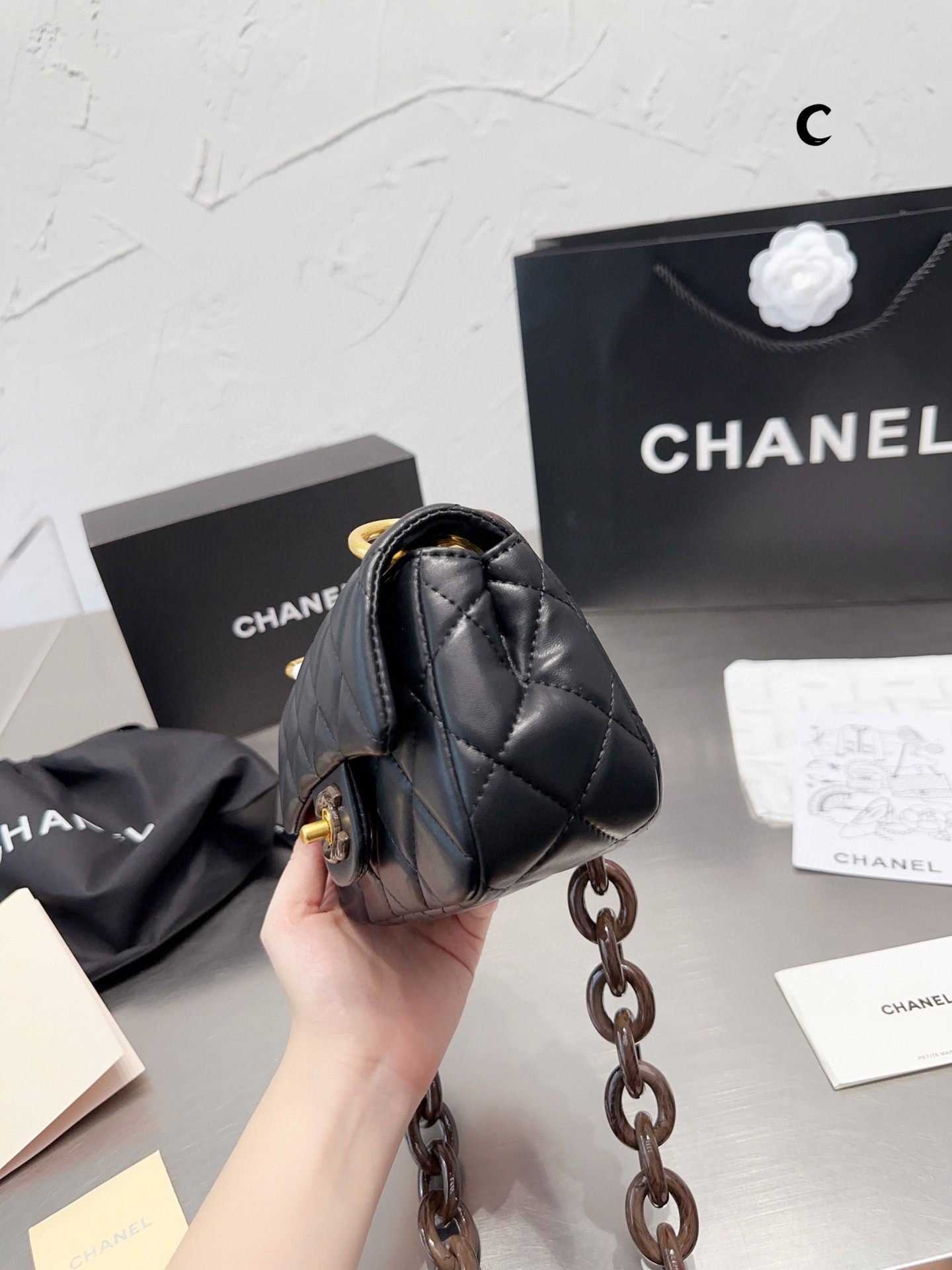 Chanel 68$  code:11281 gallery