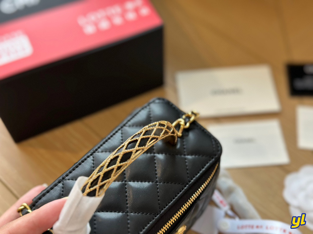 Chanel68$   code:10852 gallery