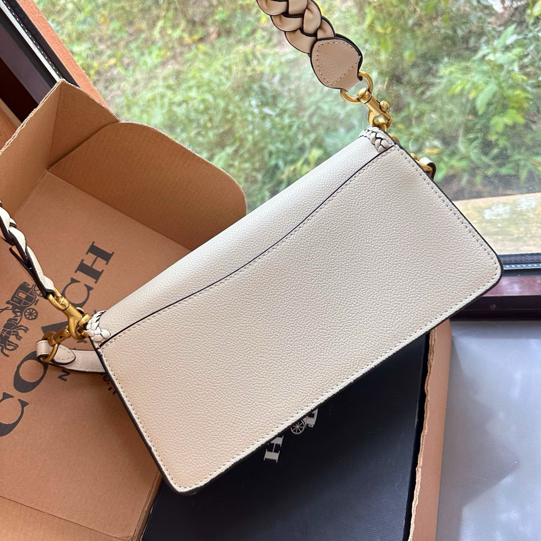Coach $70 code:3419 gallery