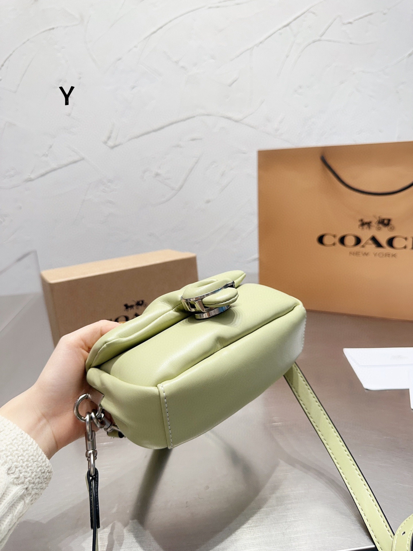 Coach $76 code：14676 gallery