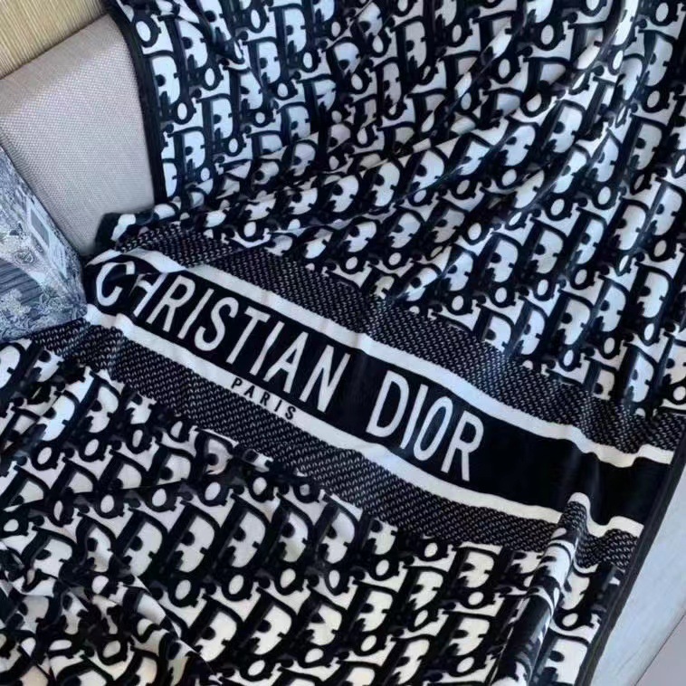 Dior $25 code：13907 gallery