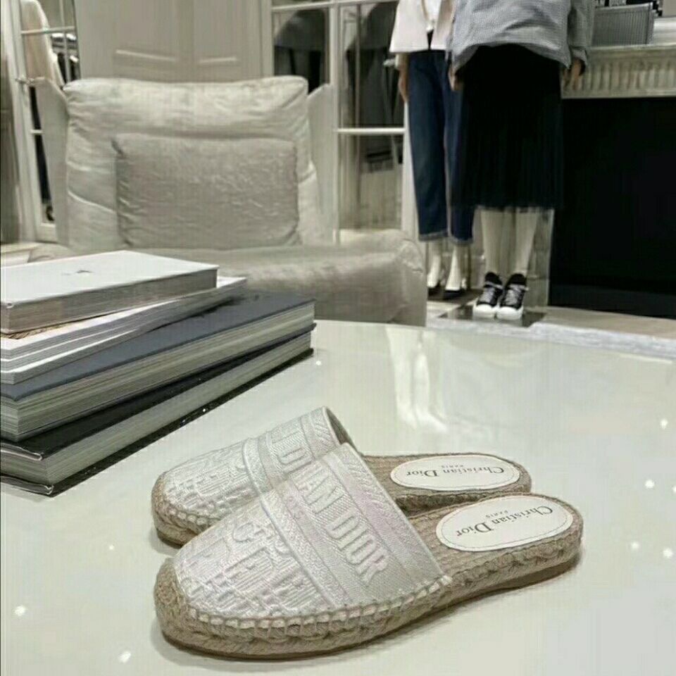 Dior $60 Code：13074 gallery