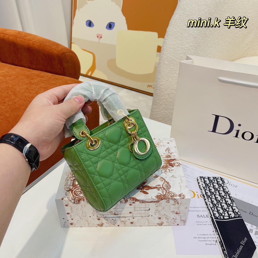 Dior $72 code：13703 gallery