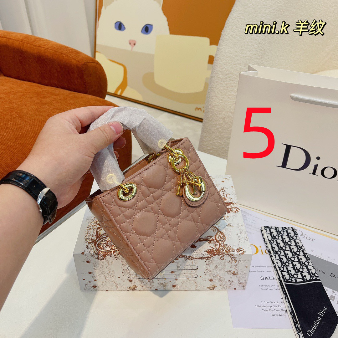Dior $72 code：13703 gallery