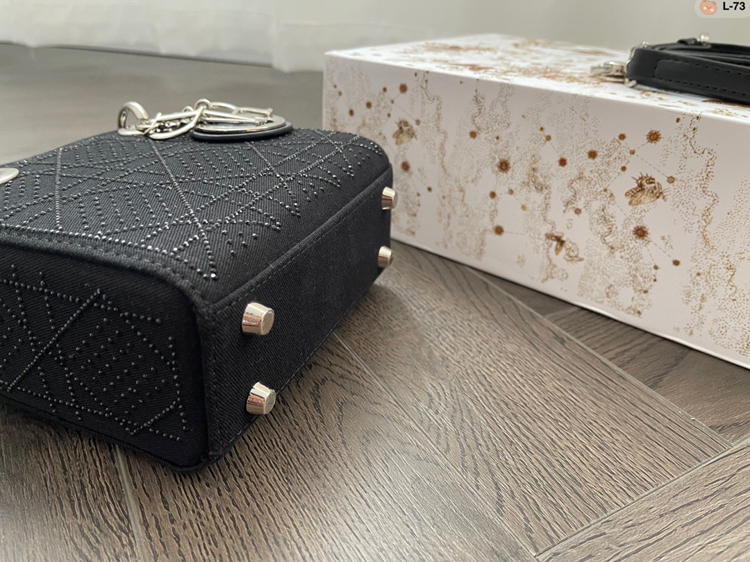 Dior $76 code：13541 gallery