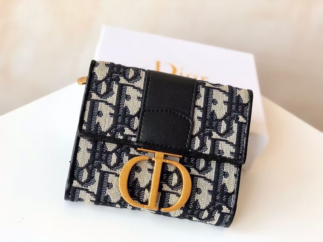 Dior Counter Autumn and winter hot new debut $36 code:11332 gallery