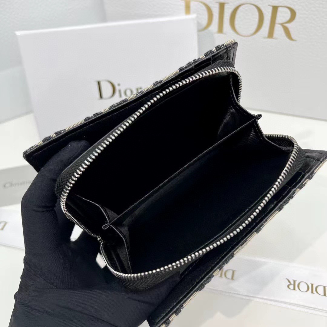Dior counter the latest hot debut35$ code:3433 gallery
