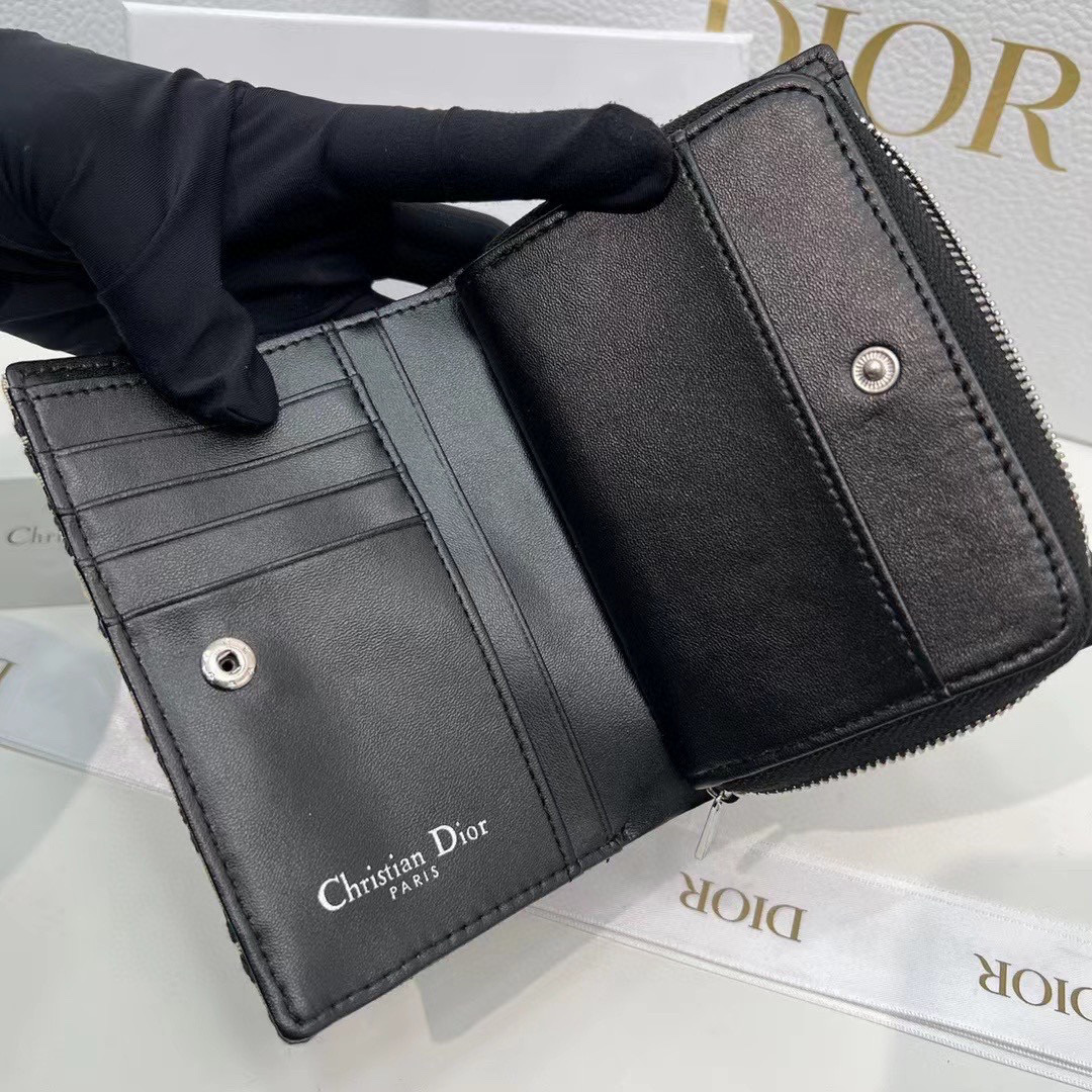 Dior counter the latest hot debut35$ code:3433 gallery