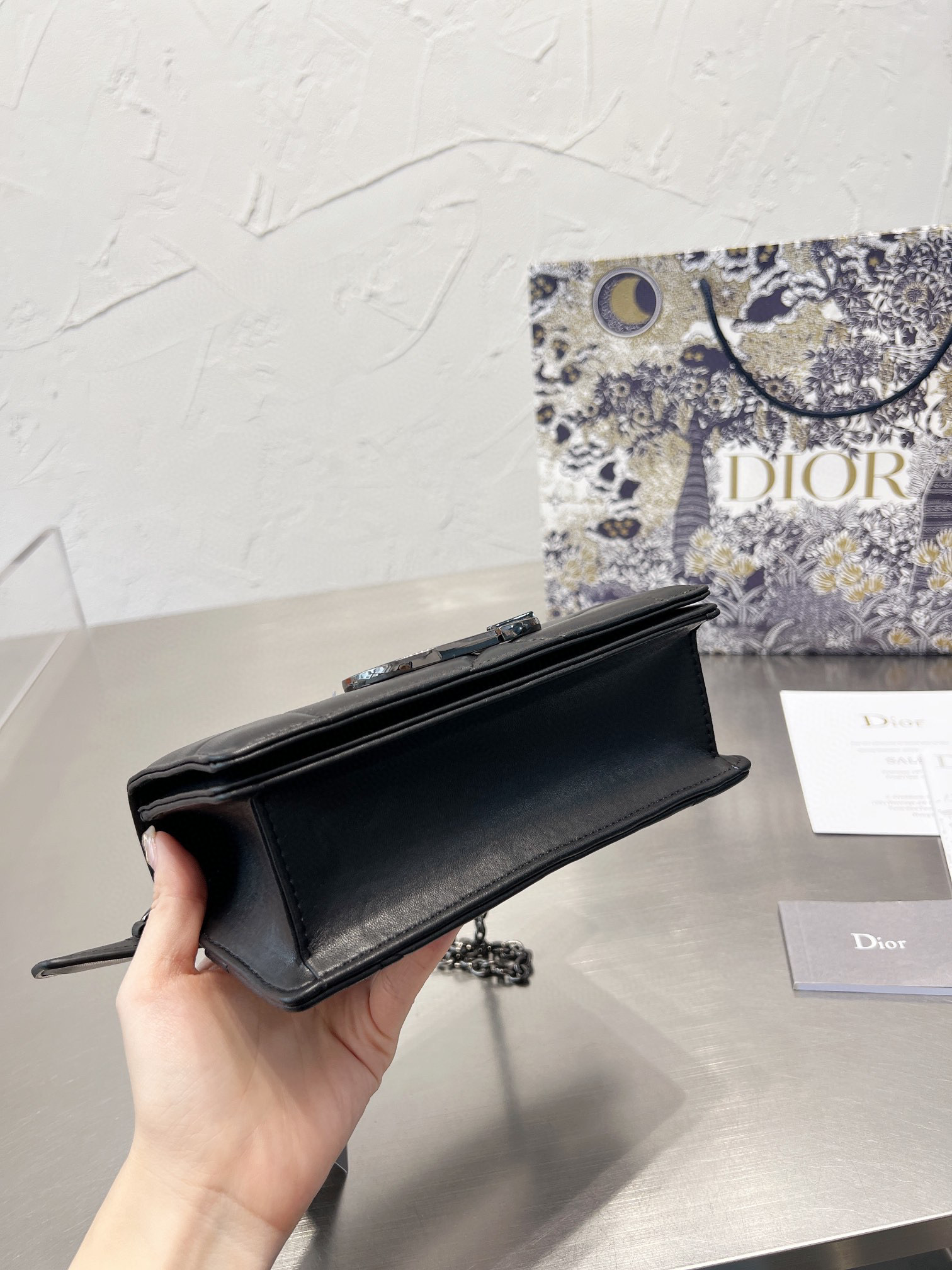 Dior/  $63  code:7008 gallery