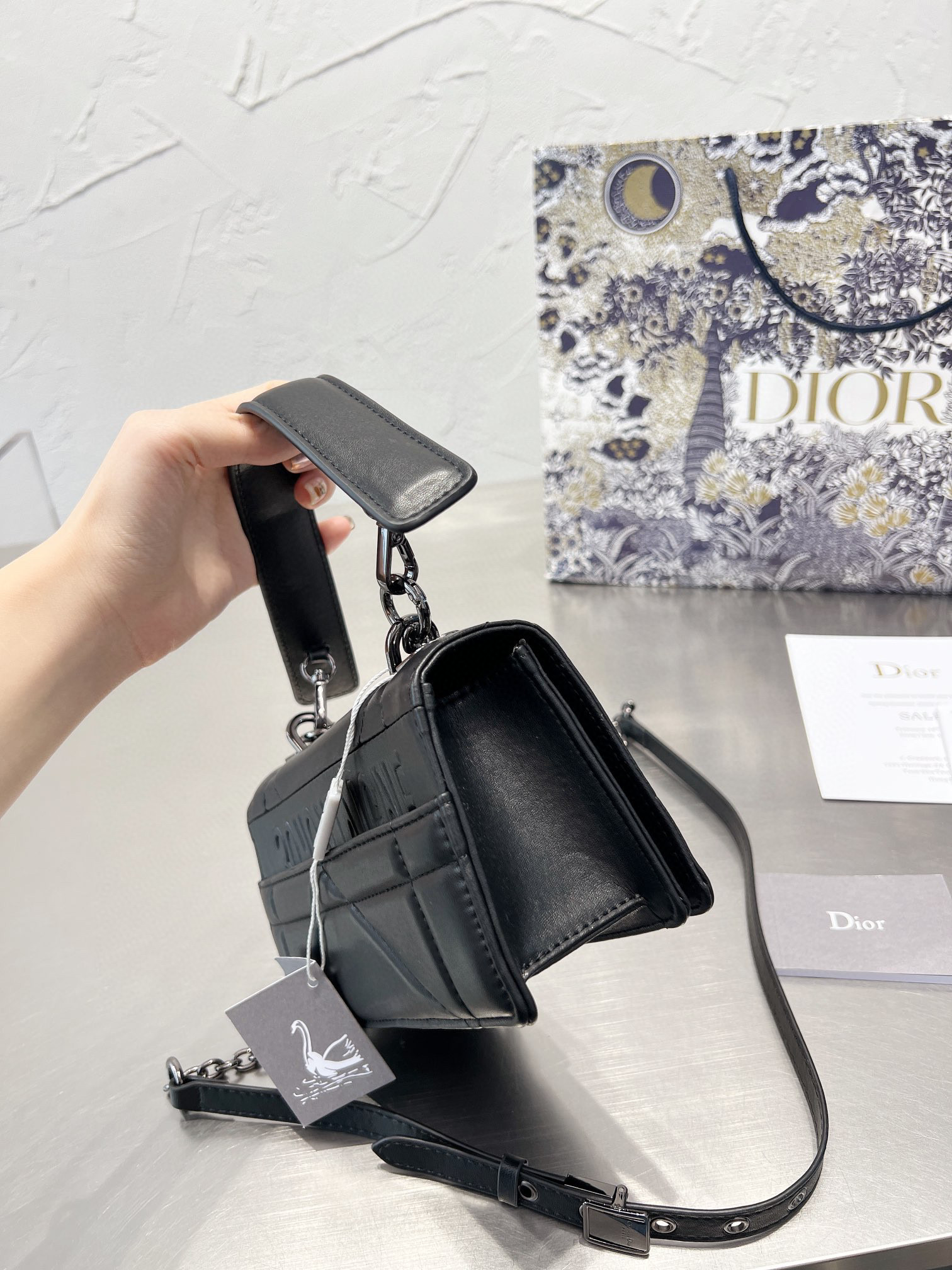 Dior/  $63  code:7008 gallery