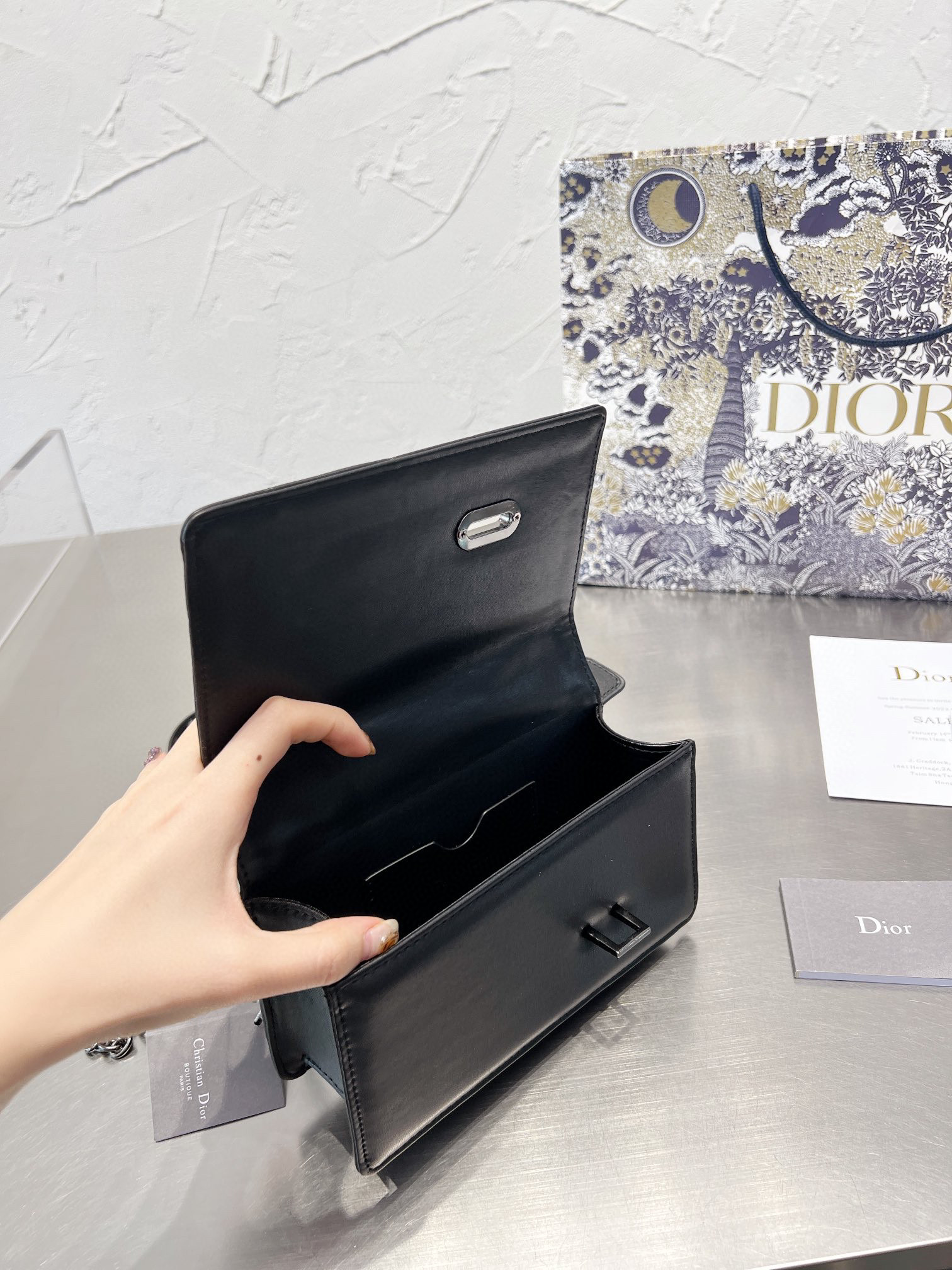 Dior/  $63  code:7008 gallery