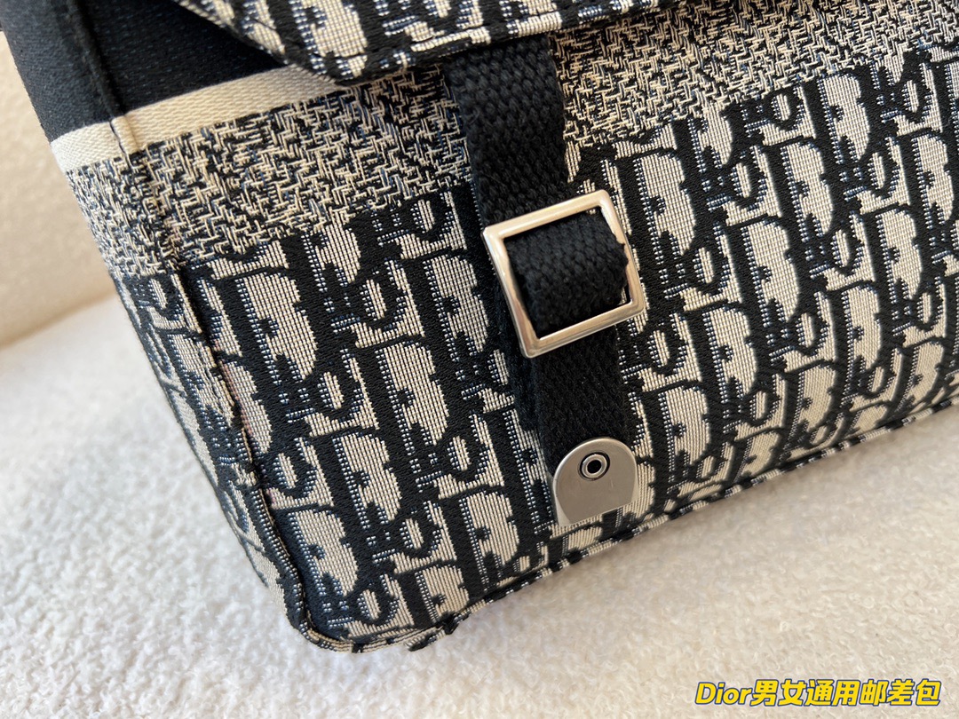 Duhot, embroidery postman $65 code:11079 gallery