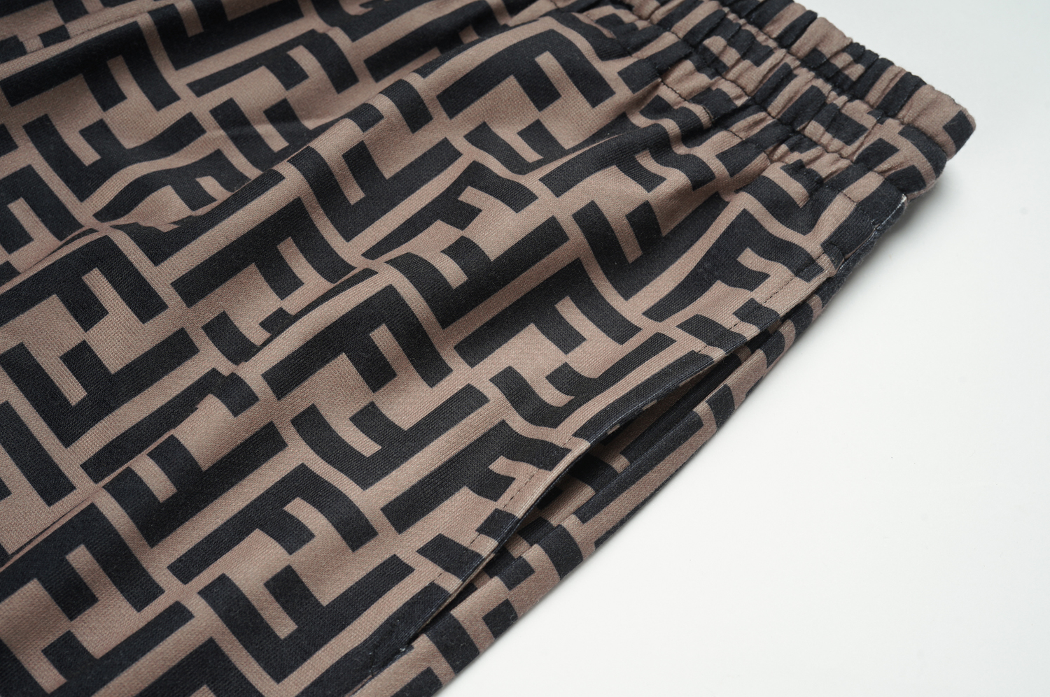 Fendi $36 code：14381 gallery