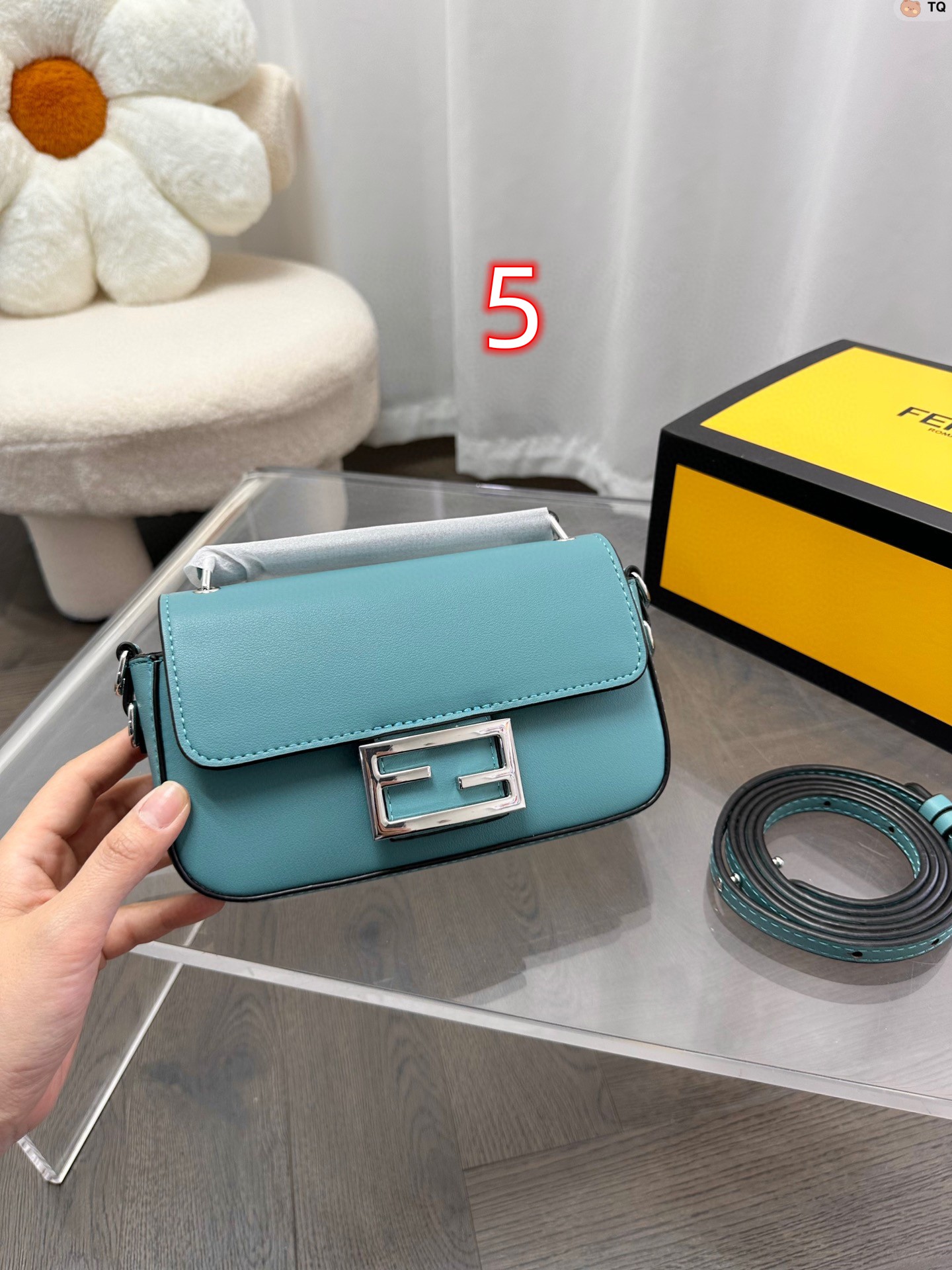 Fendi $60 code：14213 gallery