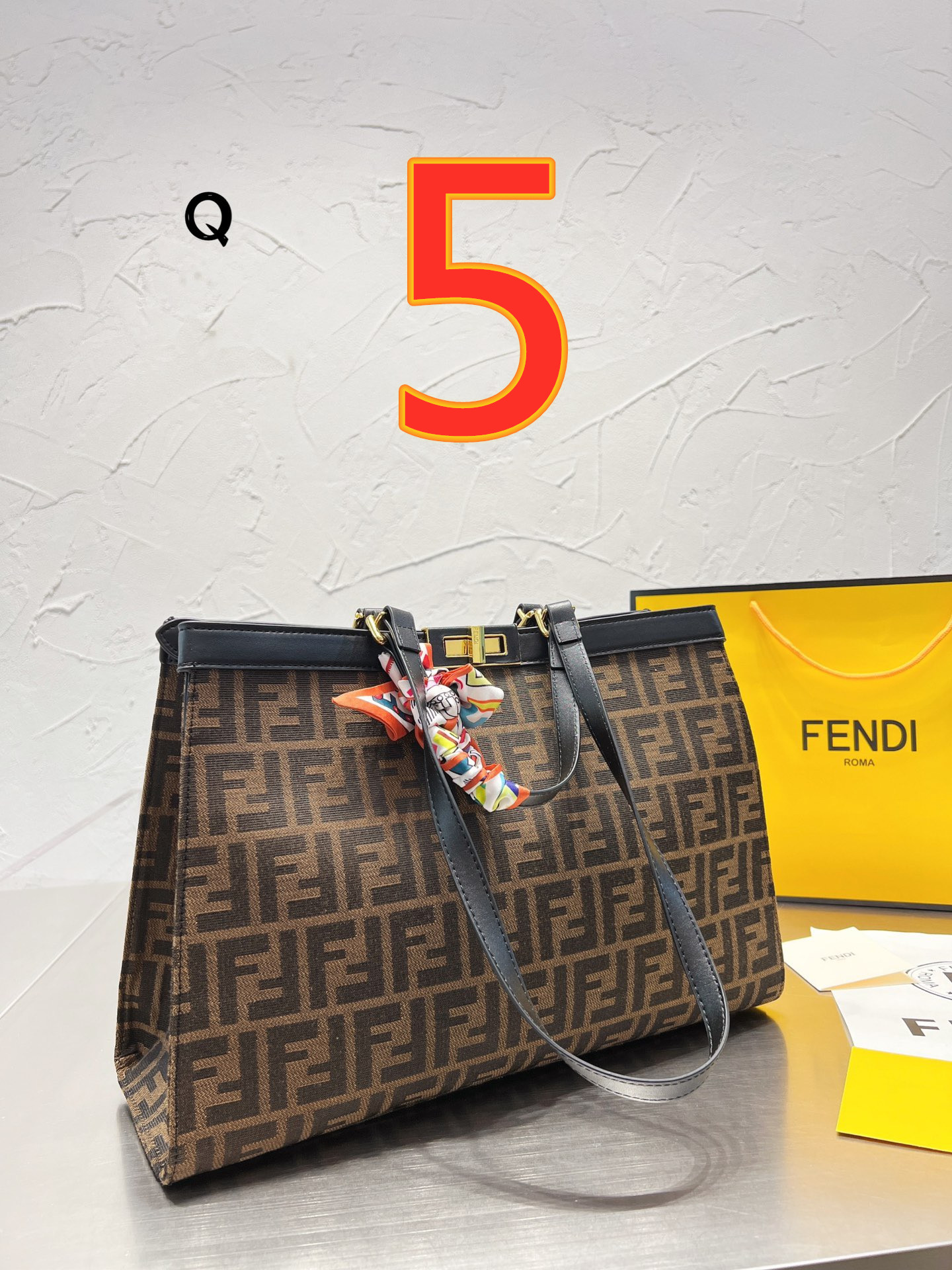 Fendi $90 CODE：14325 gallery