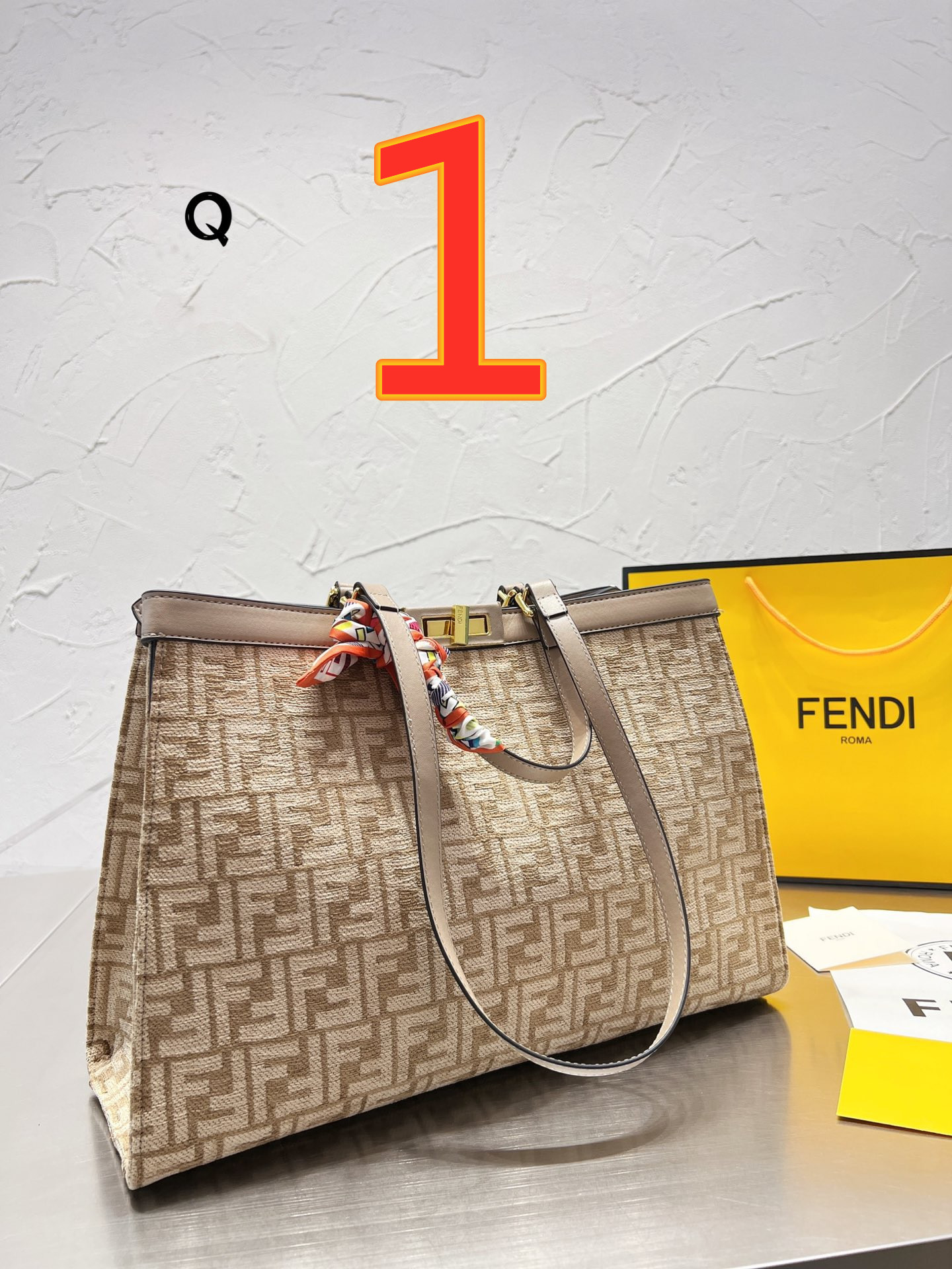 Fendi $90 CODE：14325 gallery