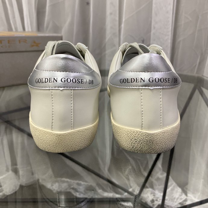 Golden goose $68 Code：13033 gallery