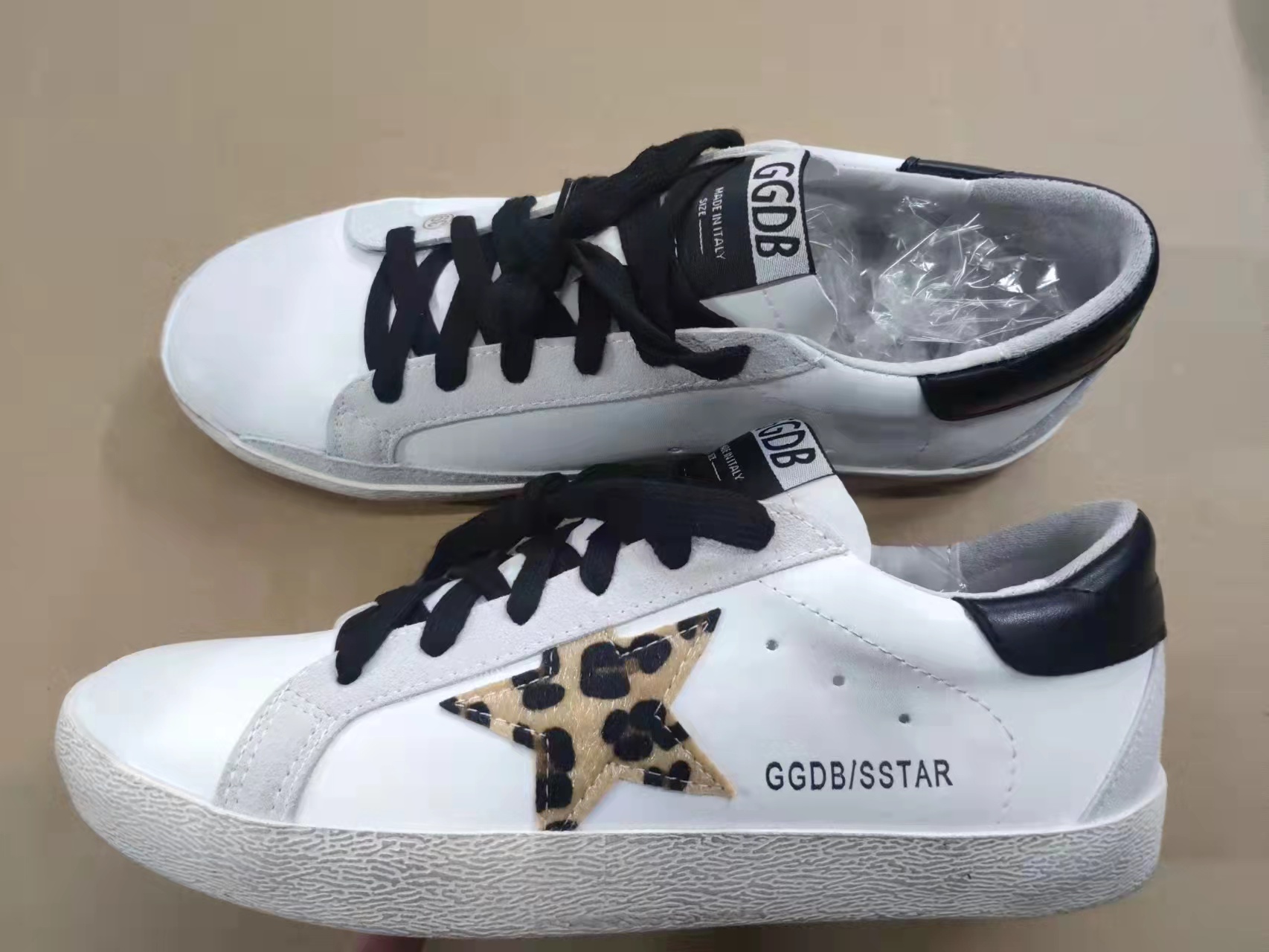 Golden goose $68 Code：14276 gallery