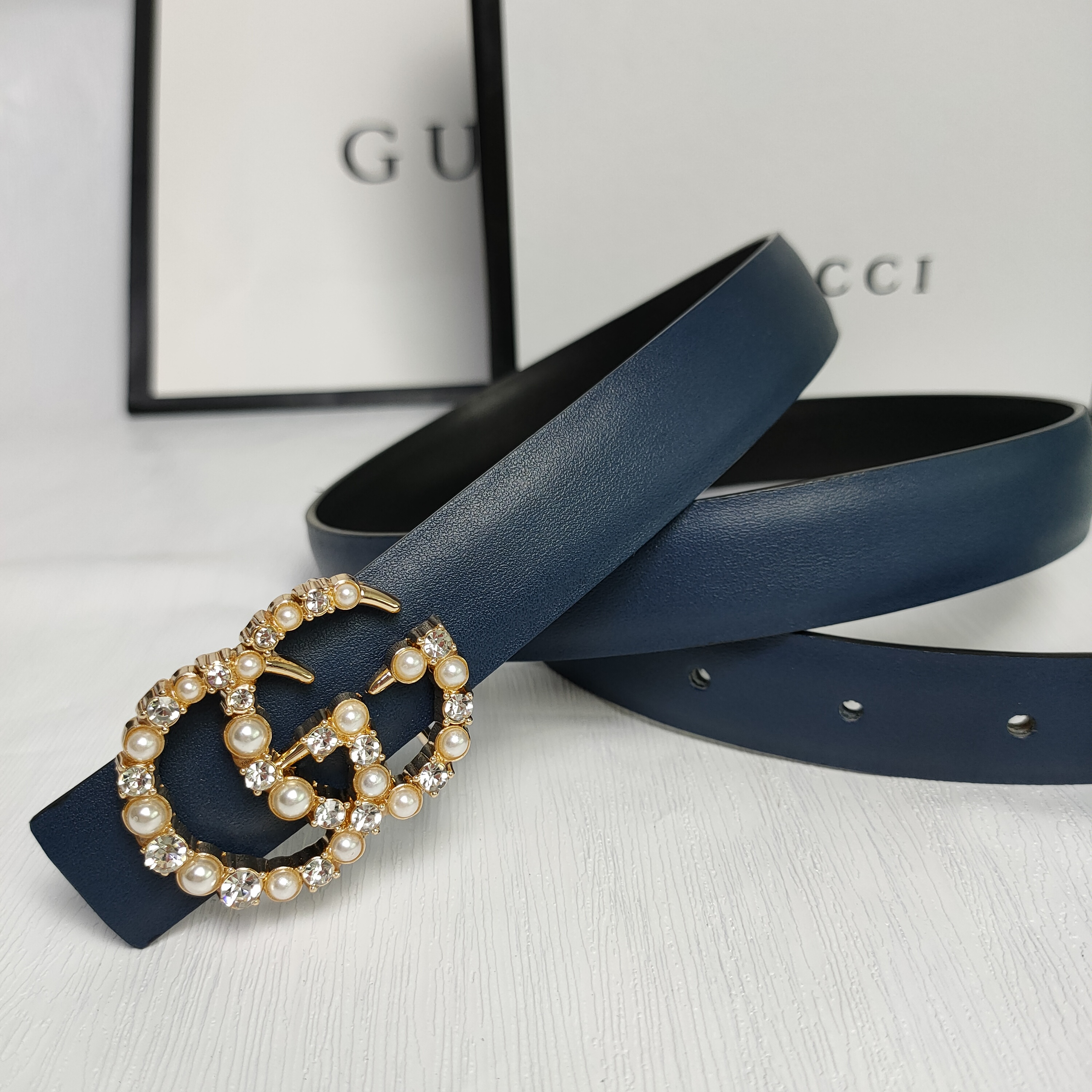 Gucci $21 14126 gallery