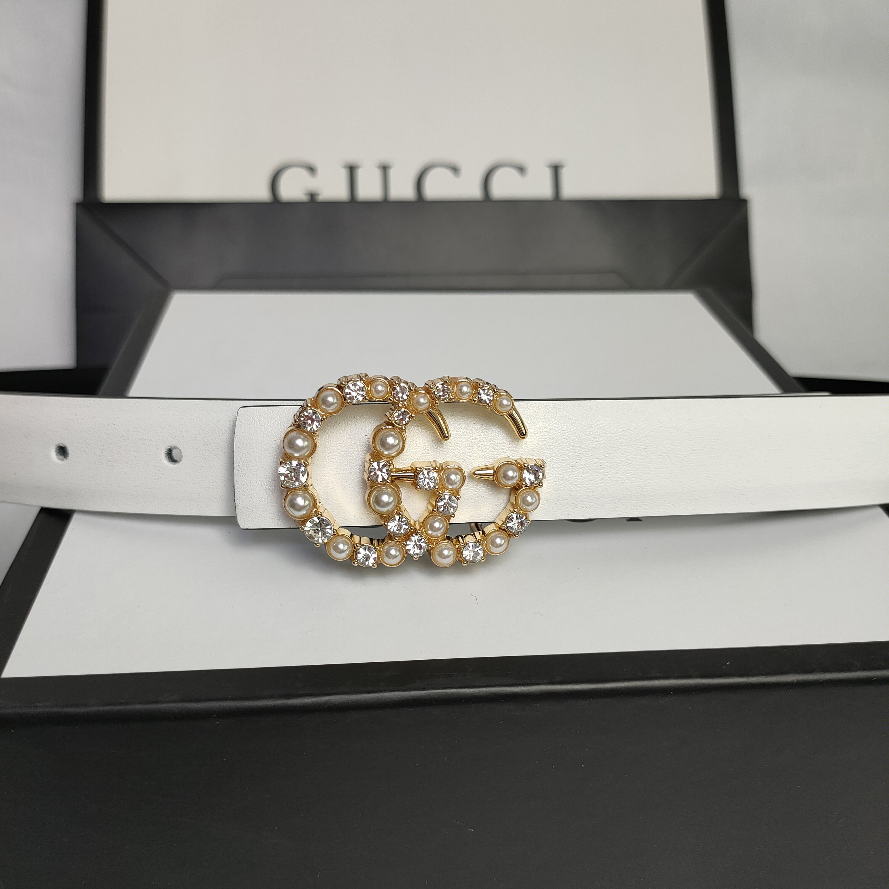 Gucci $21 14126 gallery