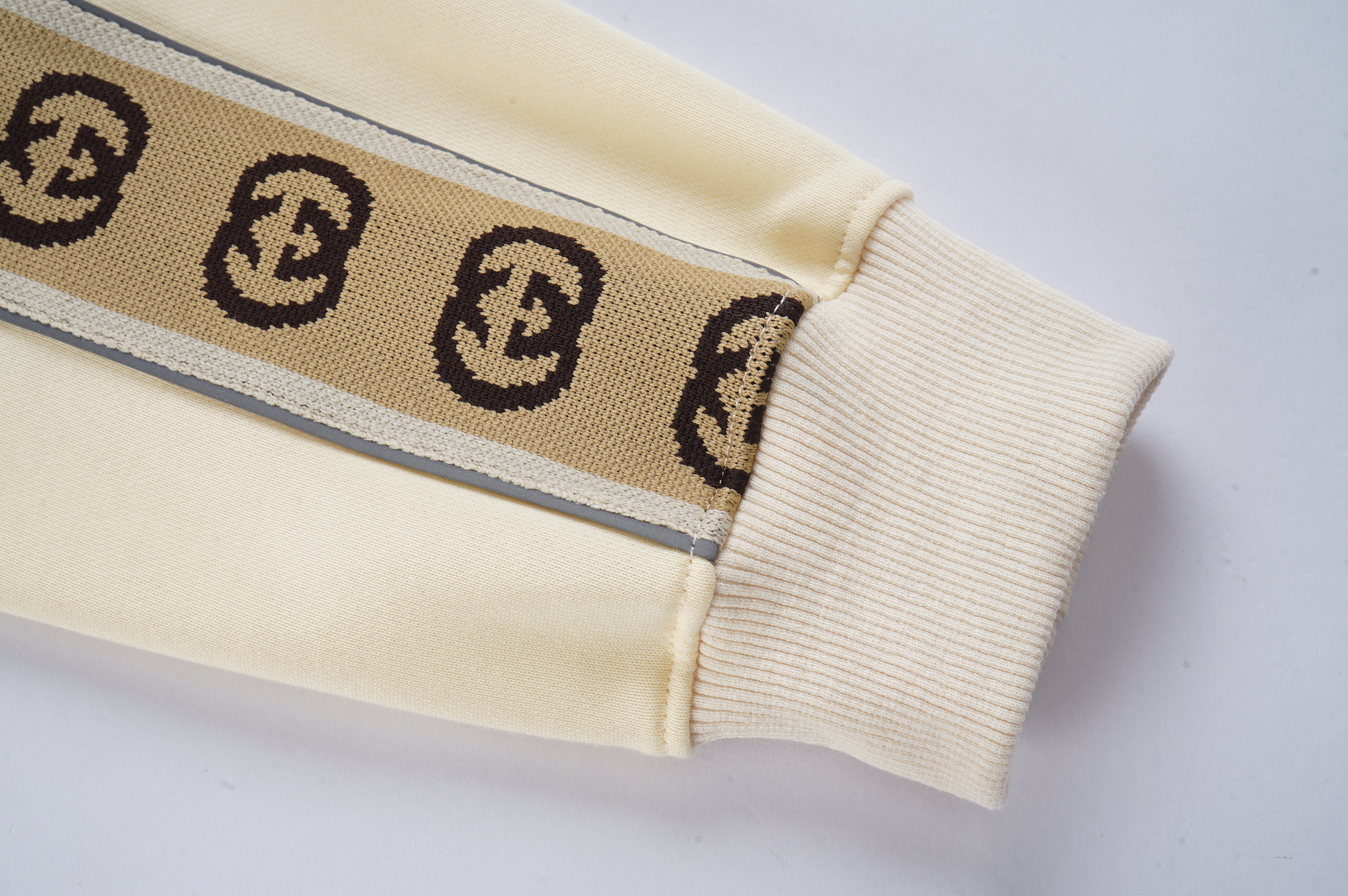 Gucci $44 code：13637 gallery