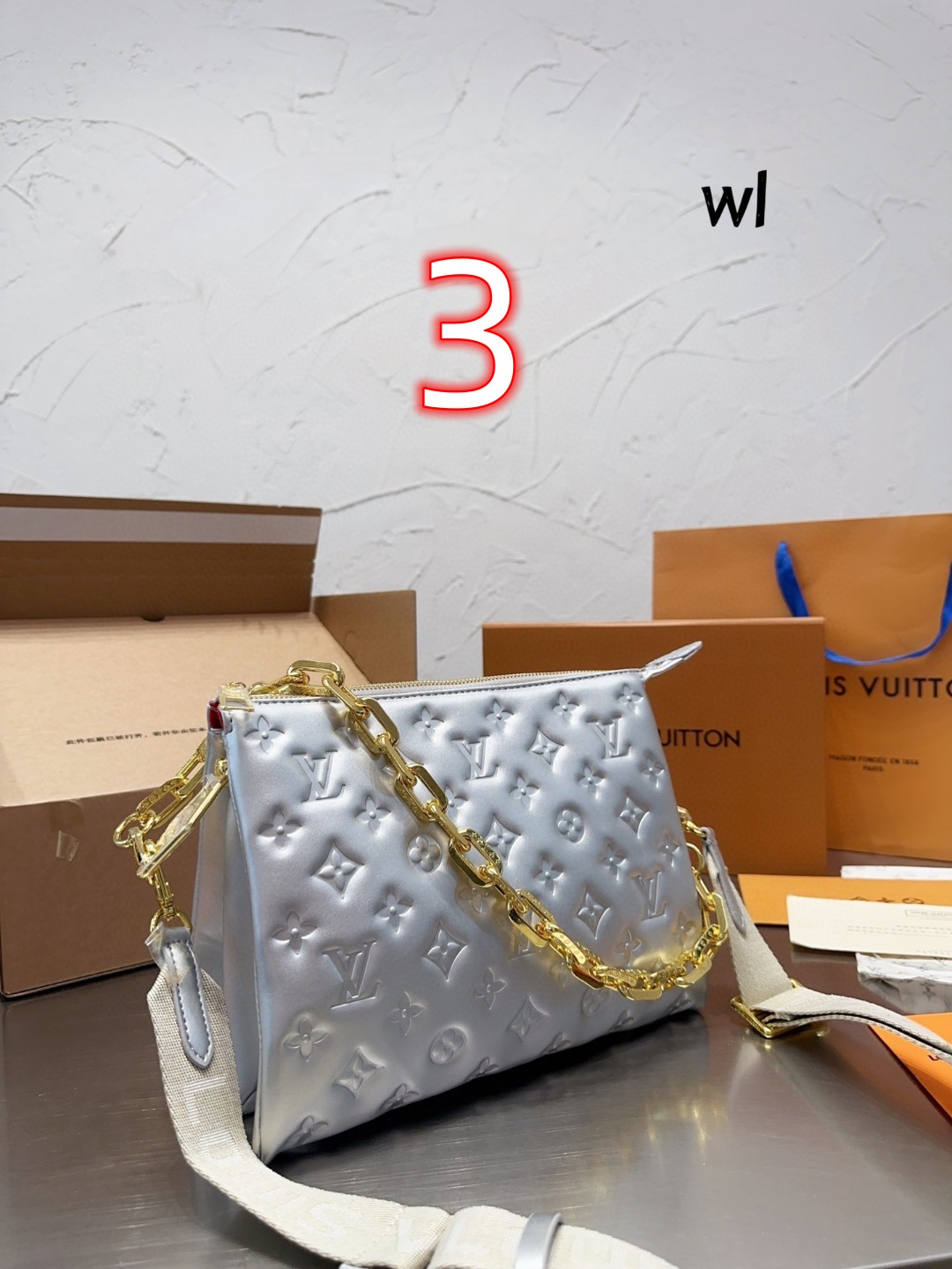 LV $102 code：14573 gallery