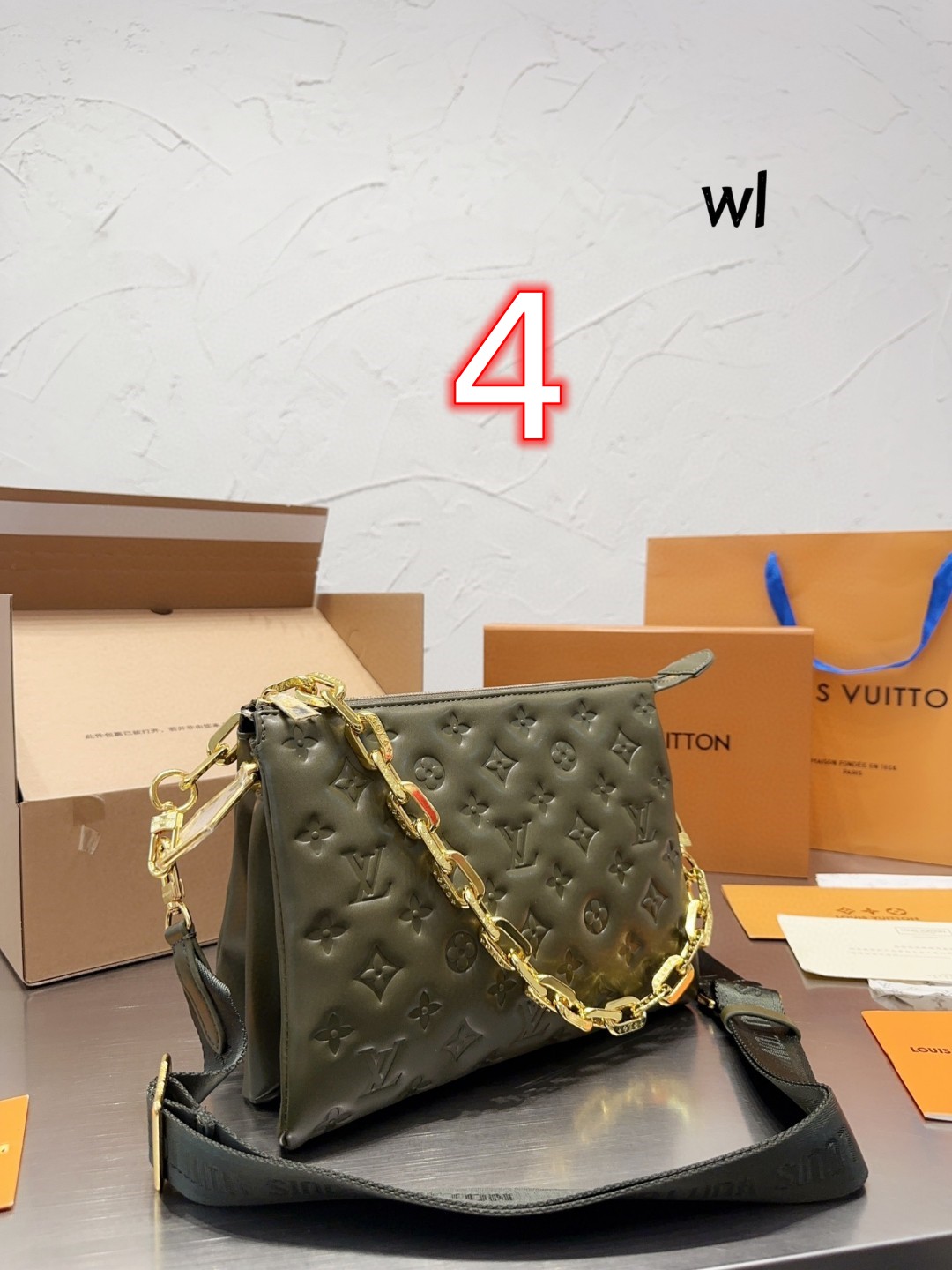 LV $102 code：14573 gallery