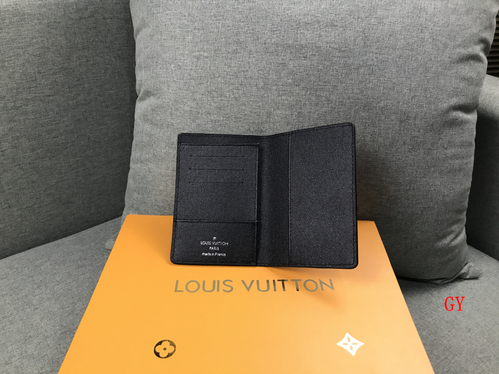 LV $18 code：14181 gallery