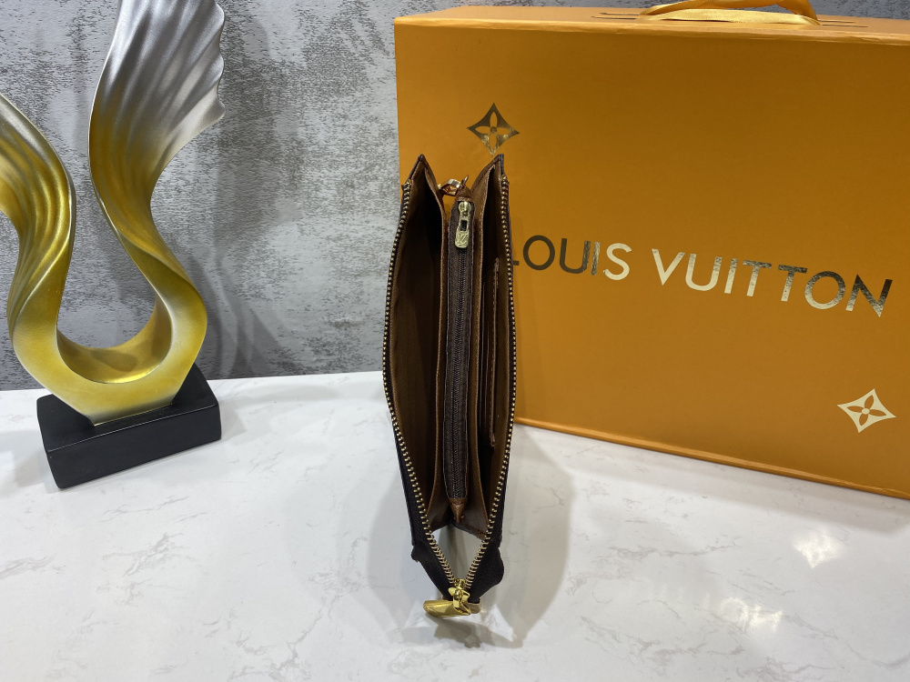 LV $23 code：13420 gallery