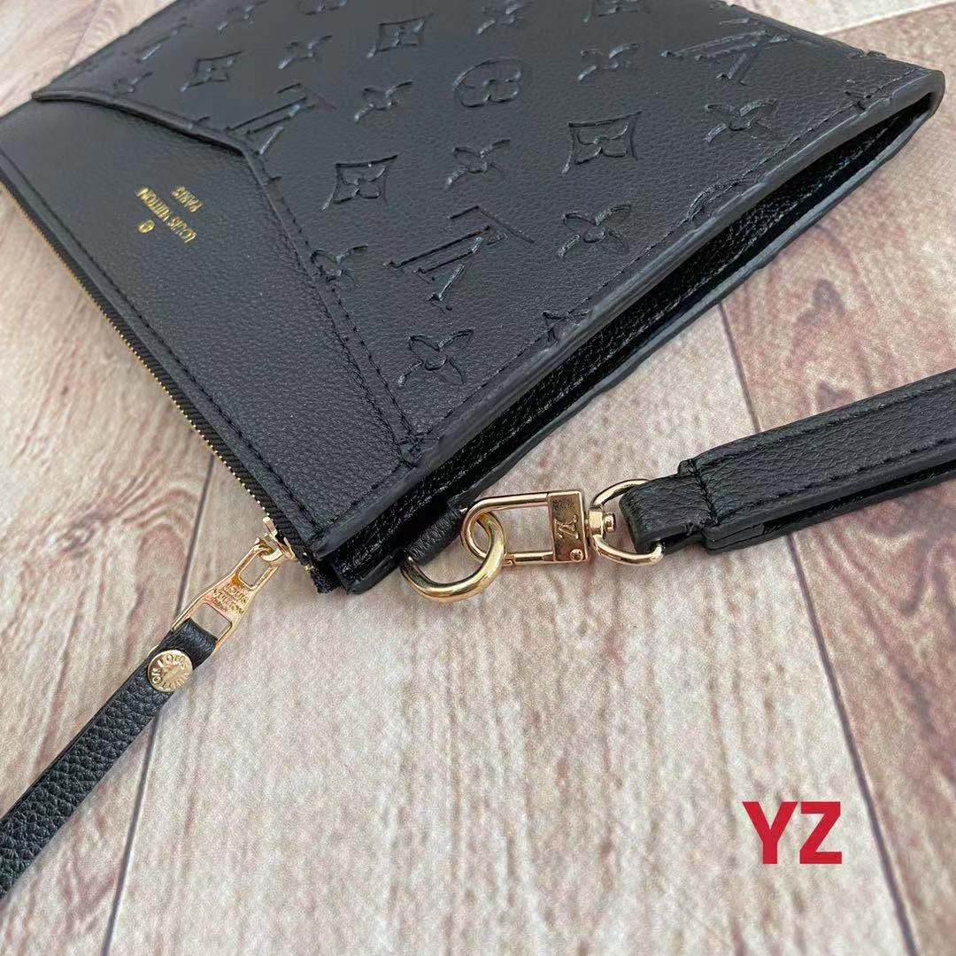 LV $25 CODE：14262 gallery