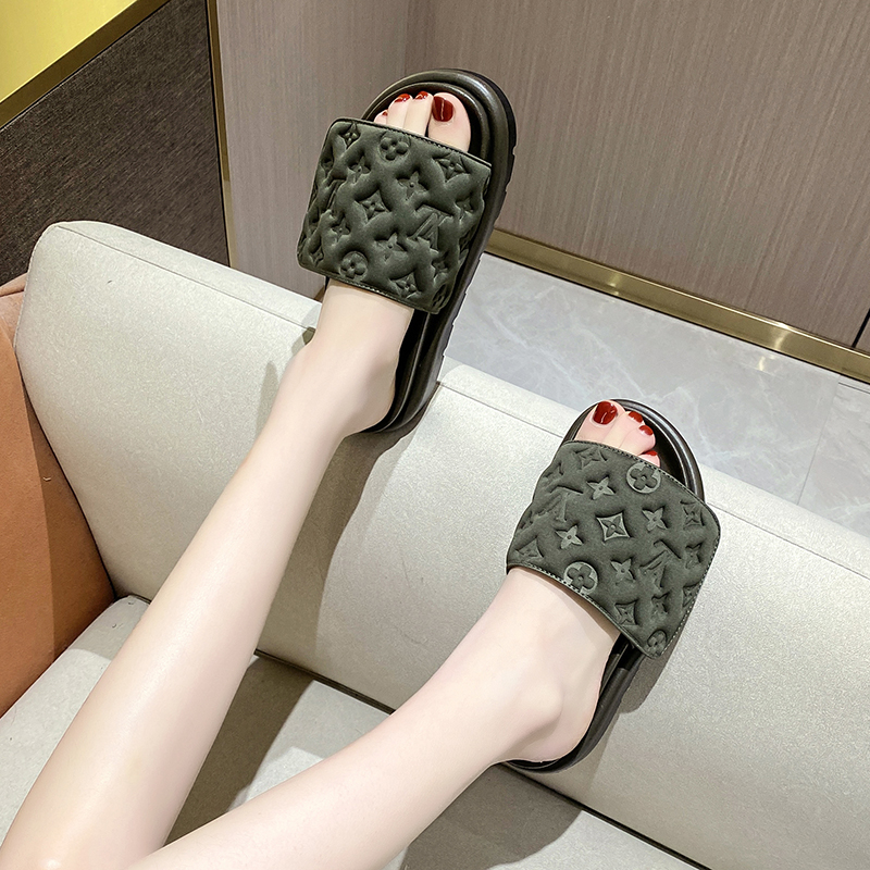 LV $25 code：14420 gallery