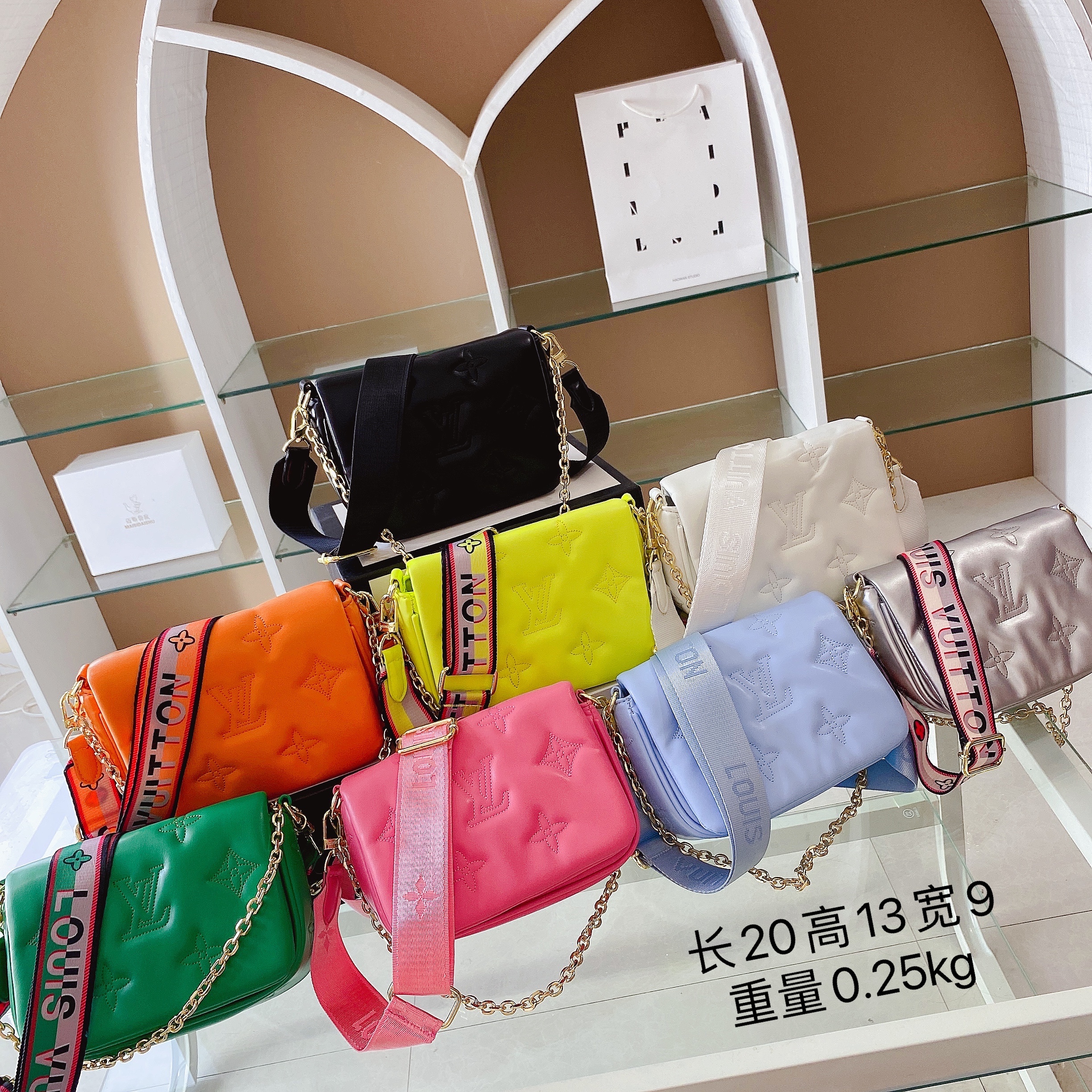 LV $28 Code：13455 gallery