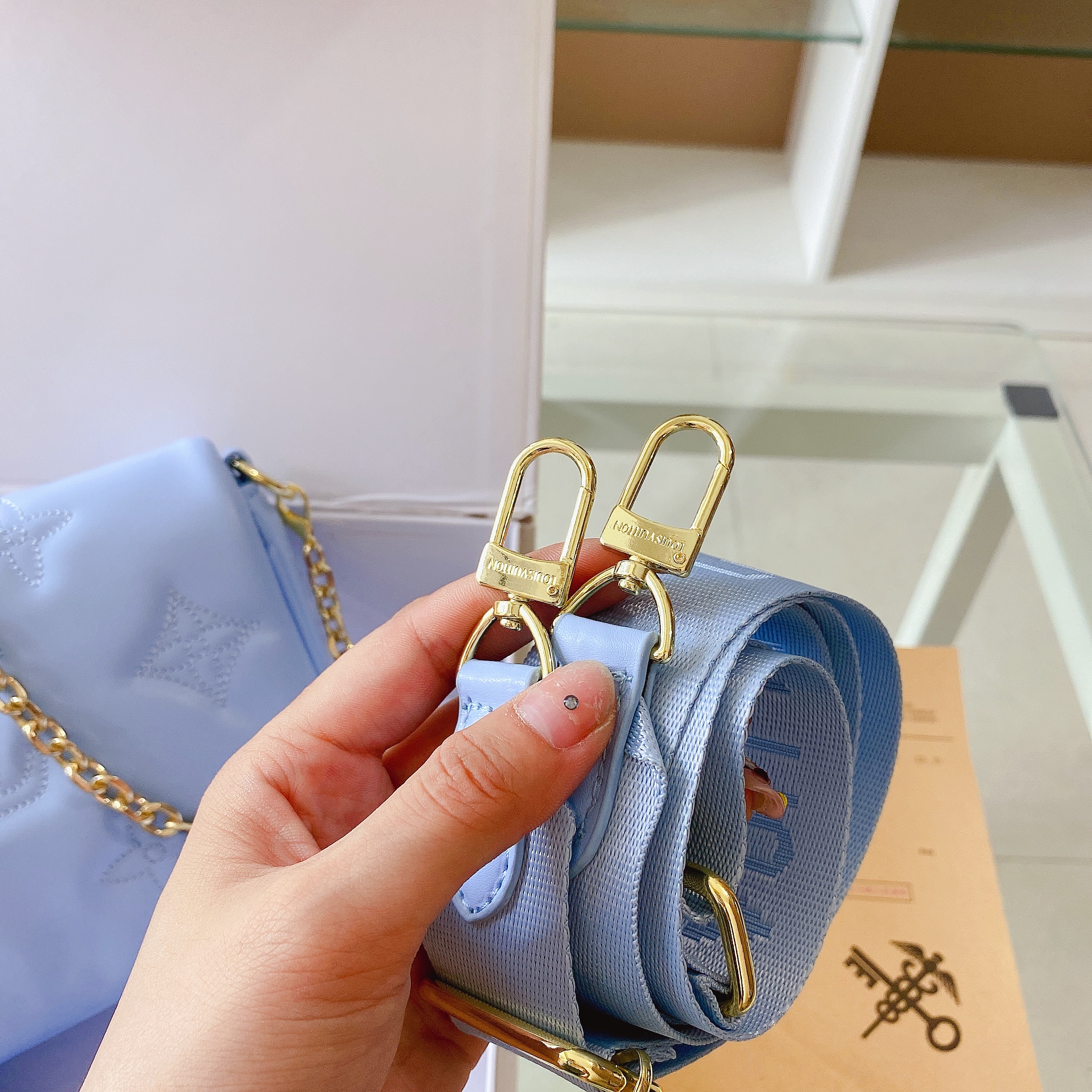LV $28 Code：13455 gallery