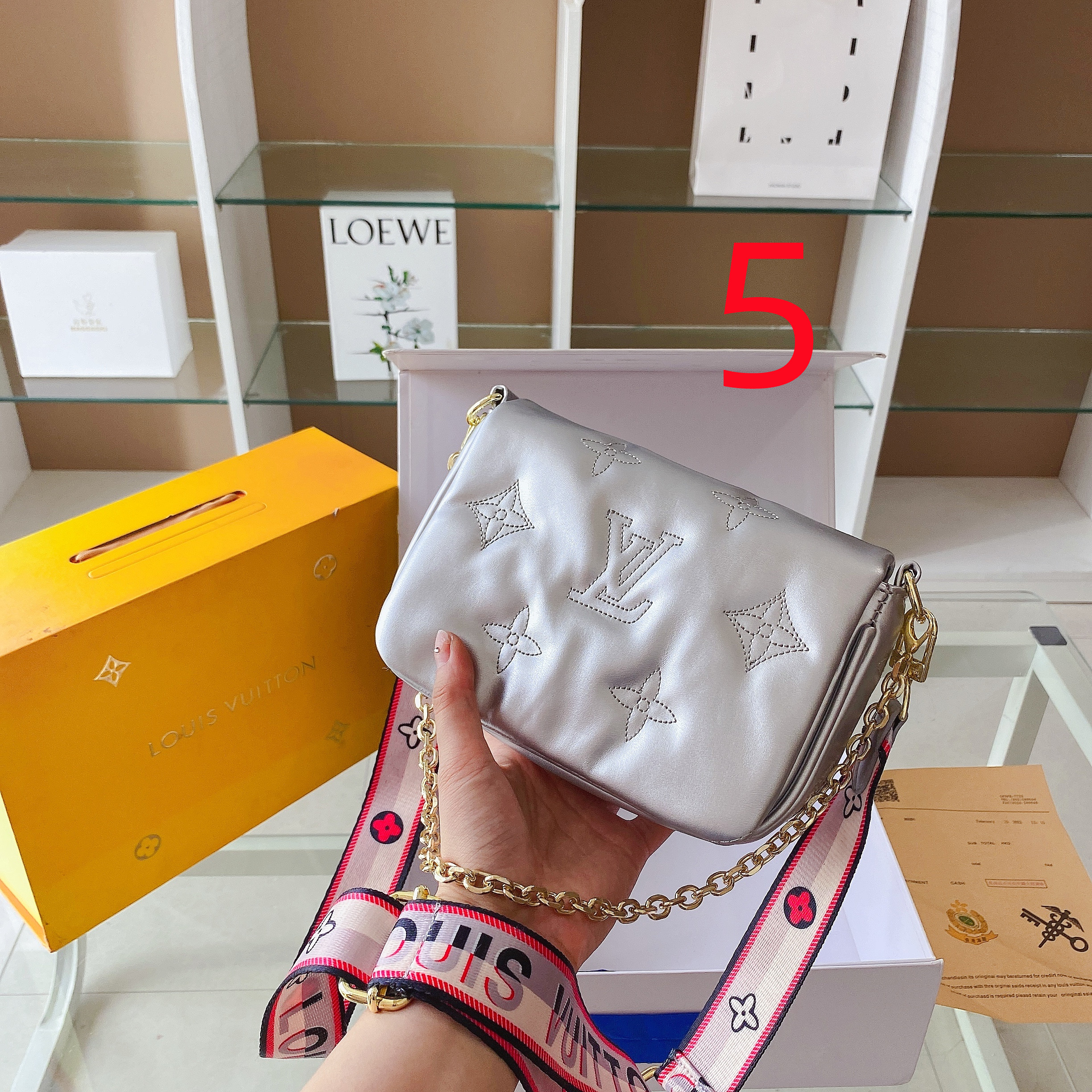 LV $28 Code：13455 gallery