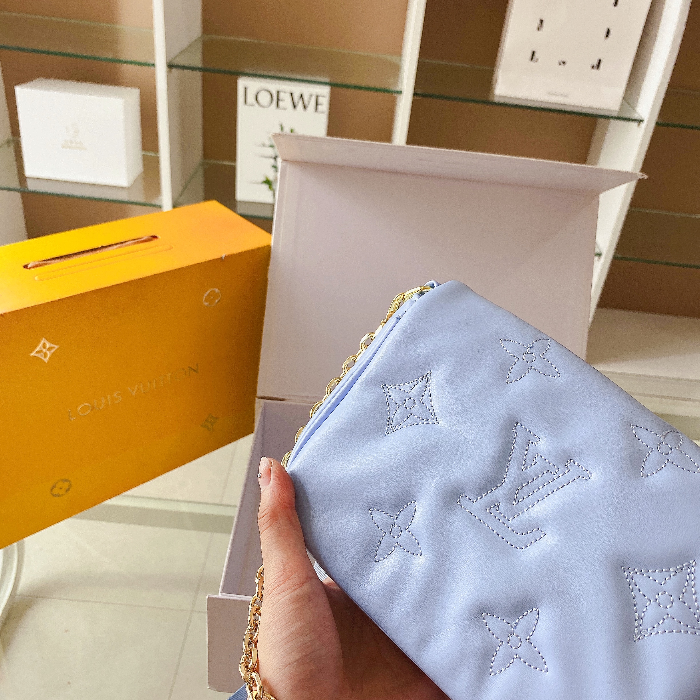 LV $28 Code：13455 gallery