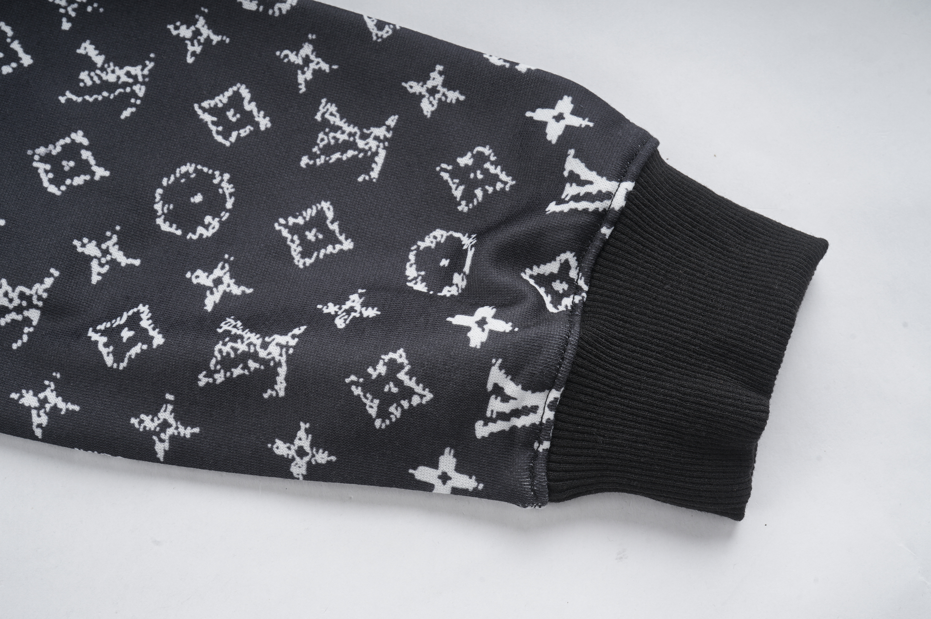 LV $40 code：13643 gallery